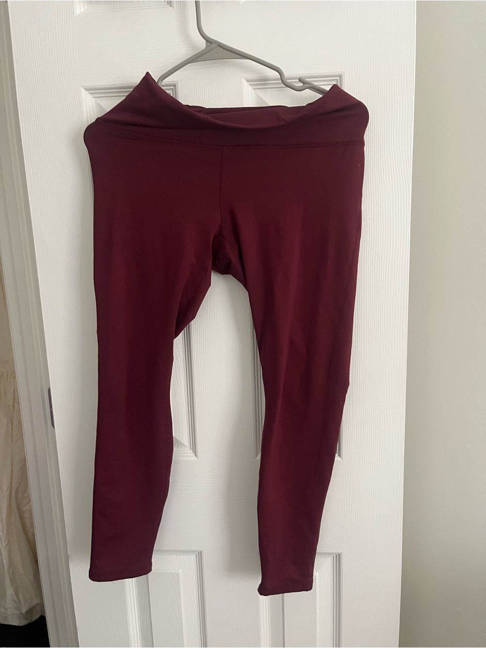 Women's Burgundy High-Waist fabletics Active Leggings